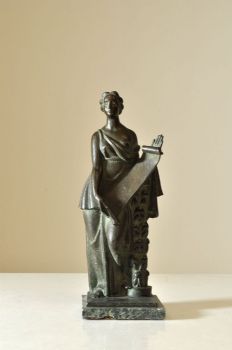 Clio, 1935 circa